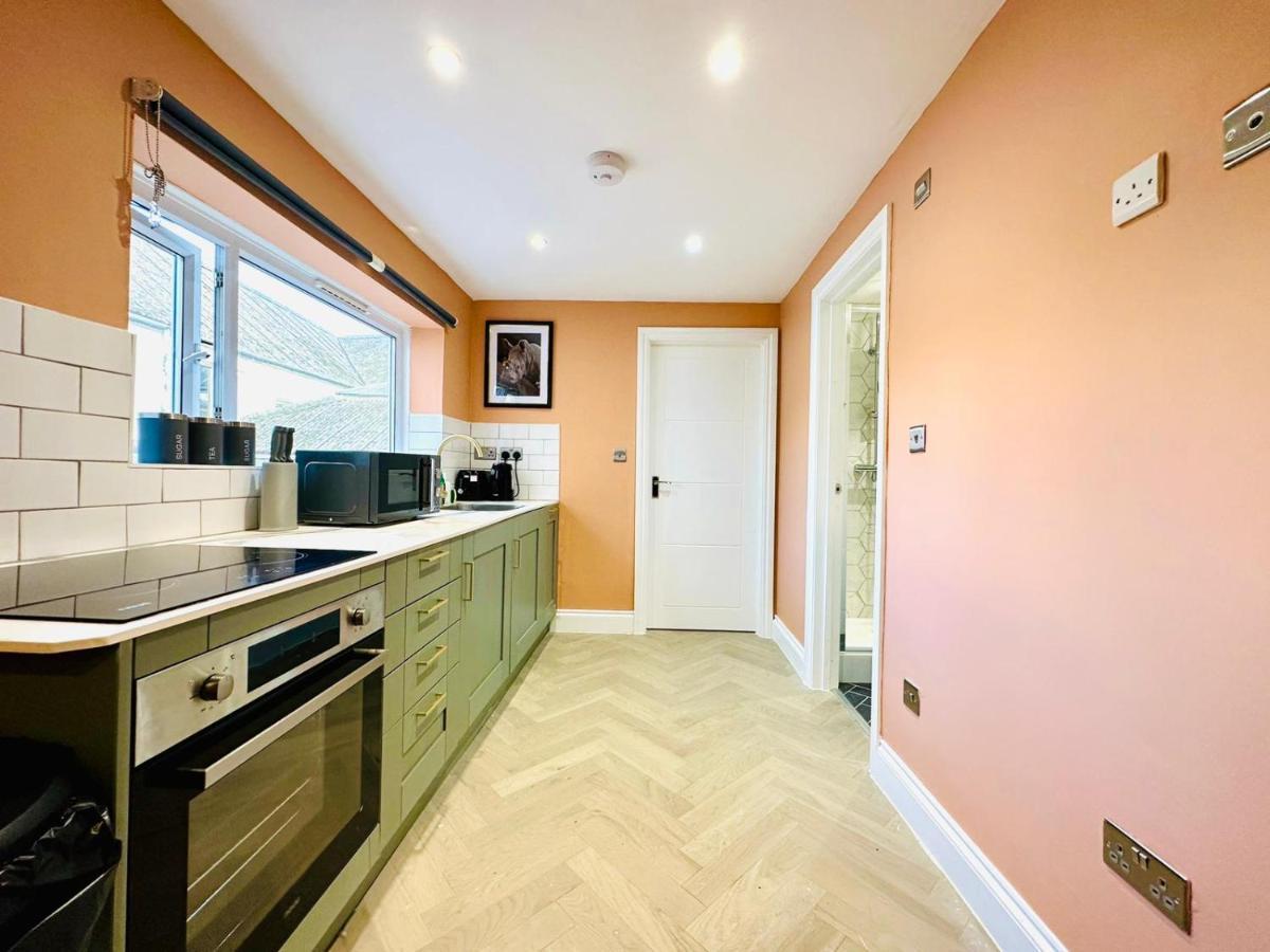 Flash Sale Brighton Train Station 1 Bedroom Flat Bn137Che03 Kültér fotó